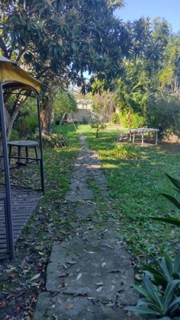 Casa en Venta con lote de 10 x 60 en calle 69 entre 1 y 2