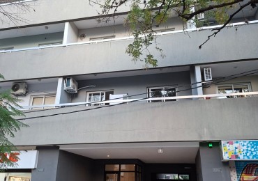 Departamento de un dormitorio en Alquiler en La Plata con frente a la avenida 44